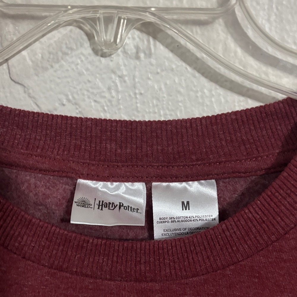 Wizarding World Harry Potter Hogwarts Maroon Sweatshirt Size M - Picture 3 of 7